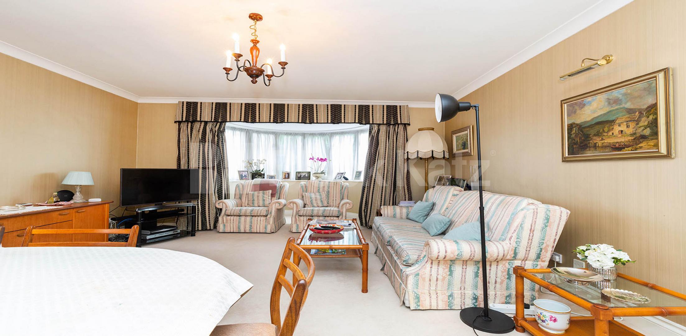 			NEW INSTRUCTION!, 3 Bedroom, 2 bath, 1 reception Apartment			 Hendon Lane, FINCHLEY